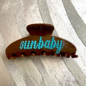 Emi Jay big effing clip in sun baby